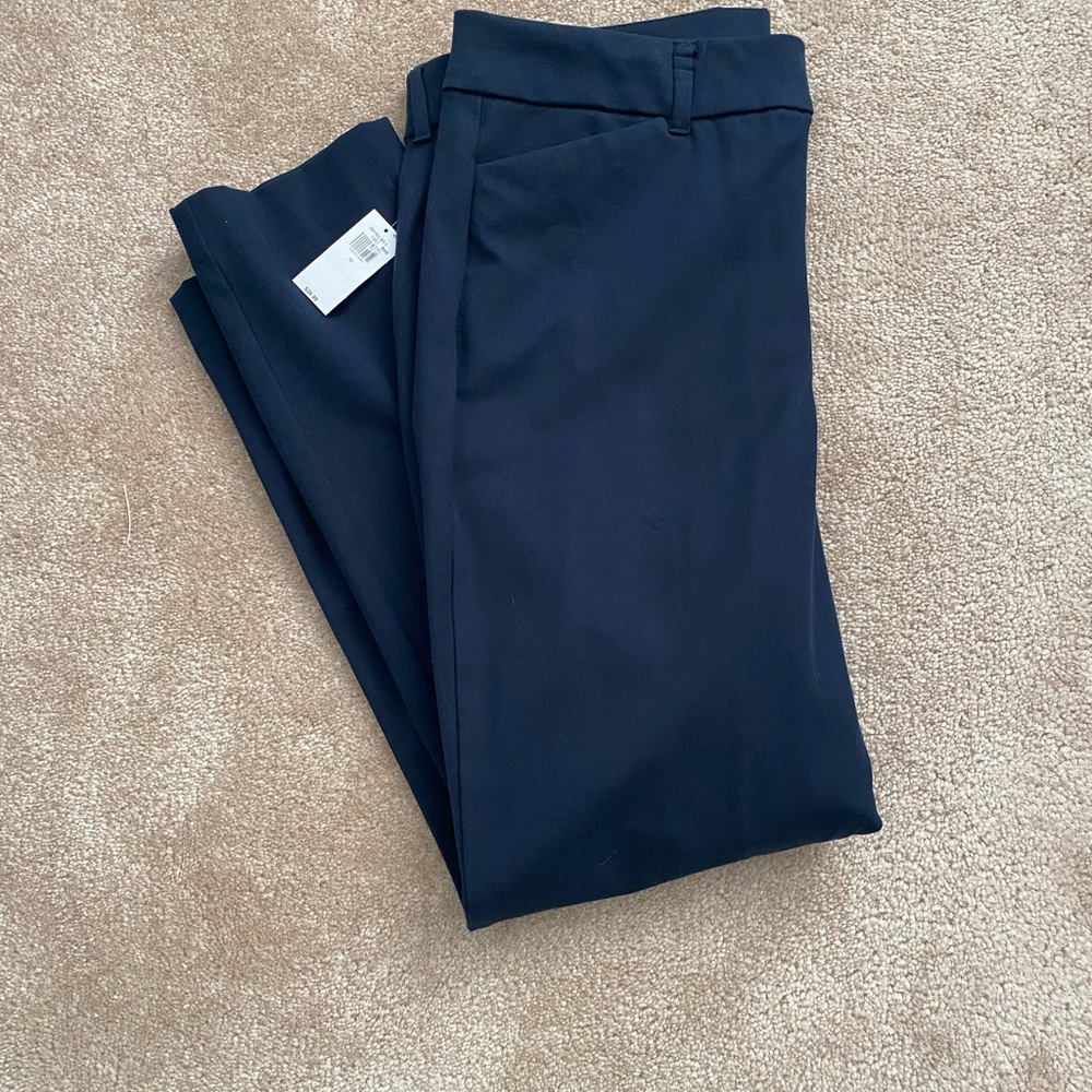 NWT women’s Navy pixie Pants - Classic Flat Front